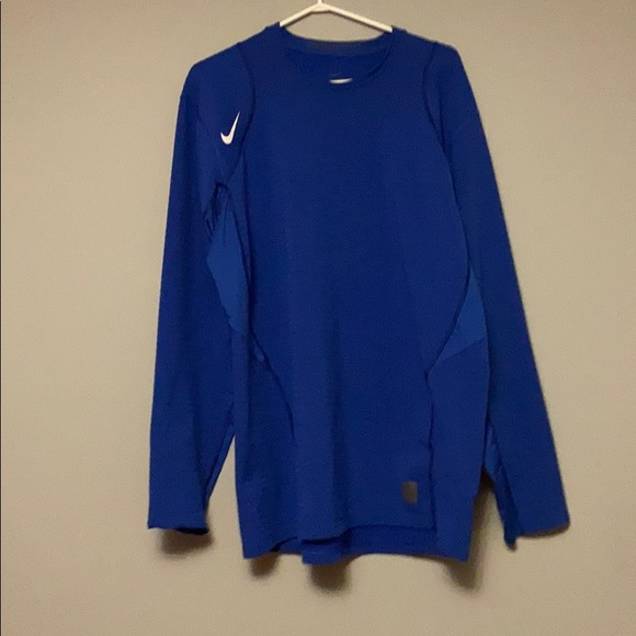 Nike Pro , Dri-Fit (fitted), long sleeve shirt - Picture 1 of 3